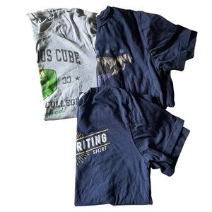 Stylish Women's M Short Sleeve Tees Set of 3 Monster Novel D&D Casual‎ Lounge